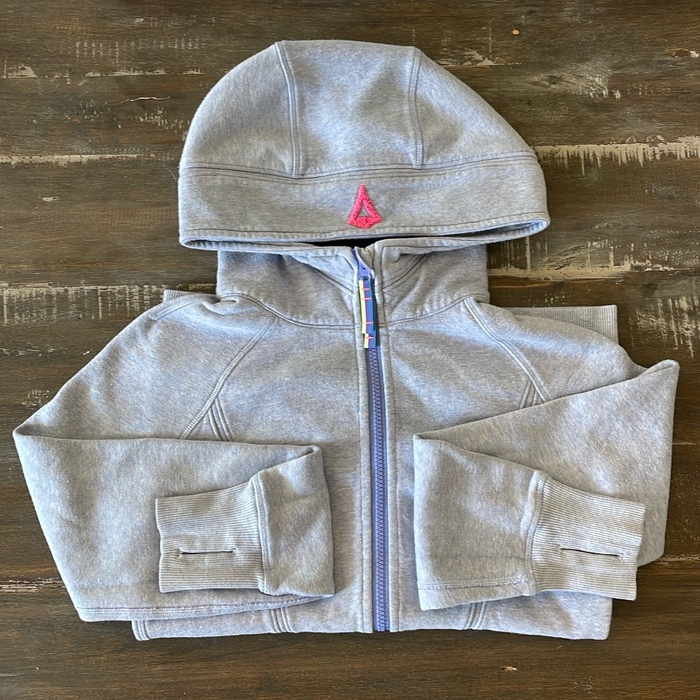 Ivivva Scuba Hoodie. Excellent condition.